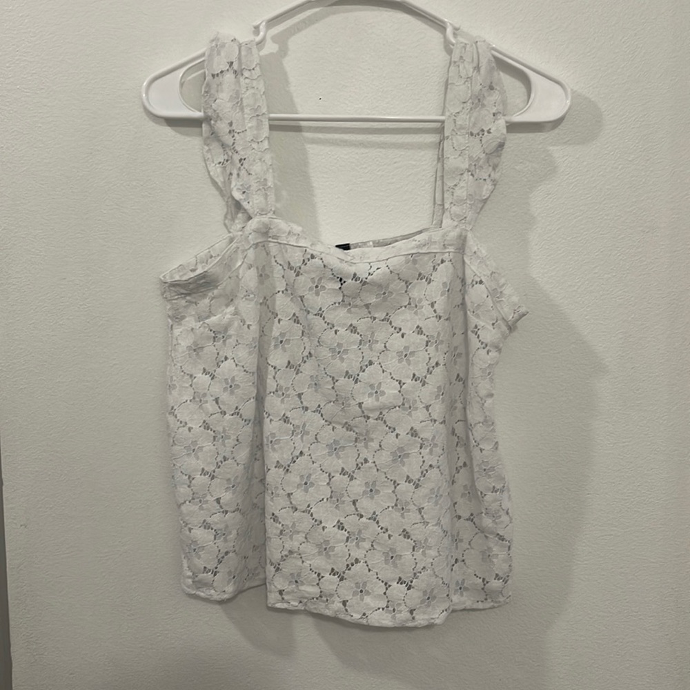 * Final Price * White Lace Detail H&M Crop Top